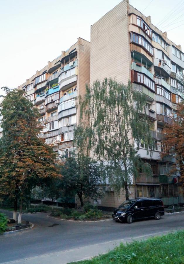 Khoroshaya Kvartira Goloseevskaya 3 Kiev Exterior foto